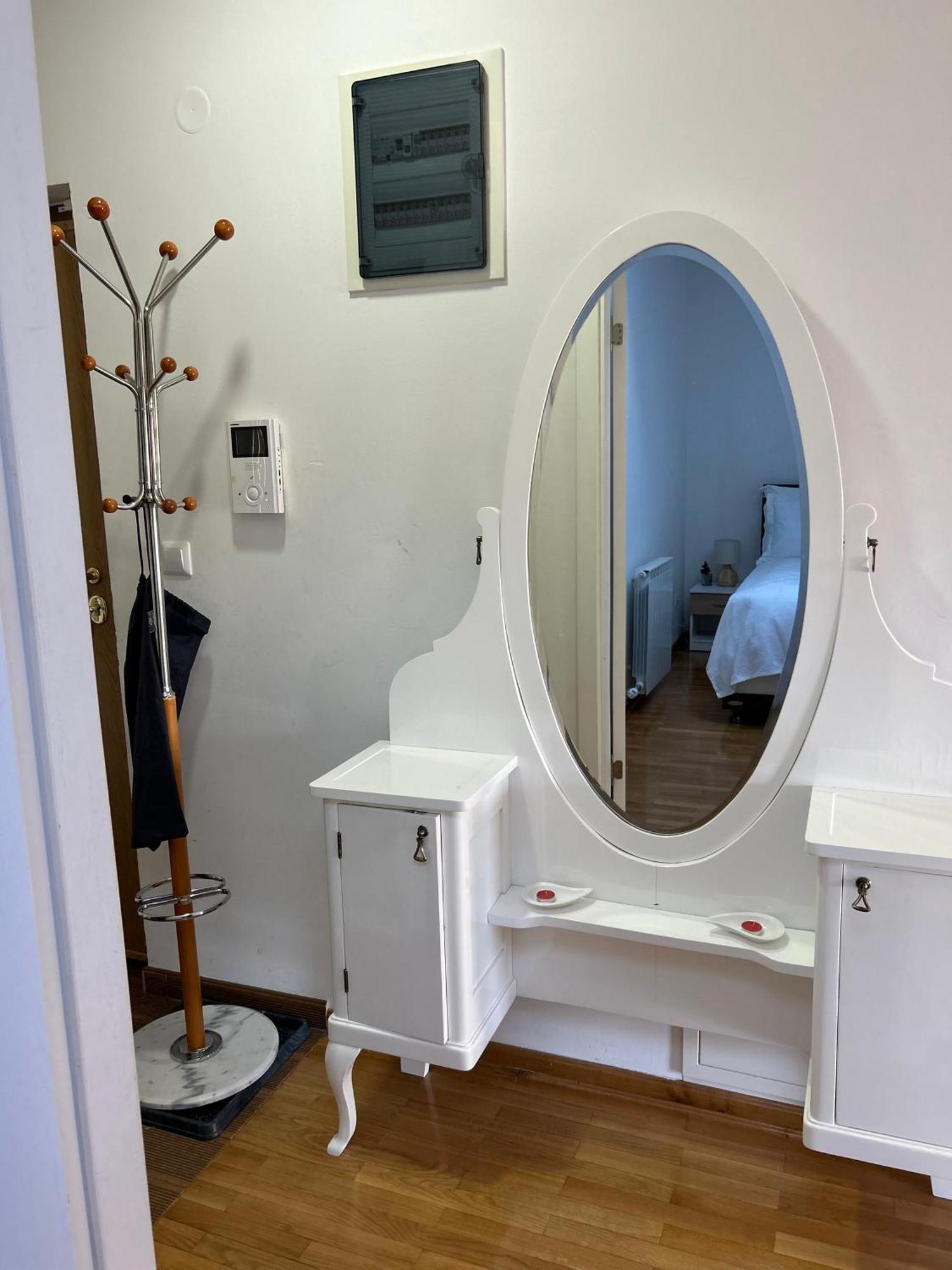 Downtown Haven Apartment *